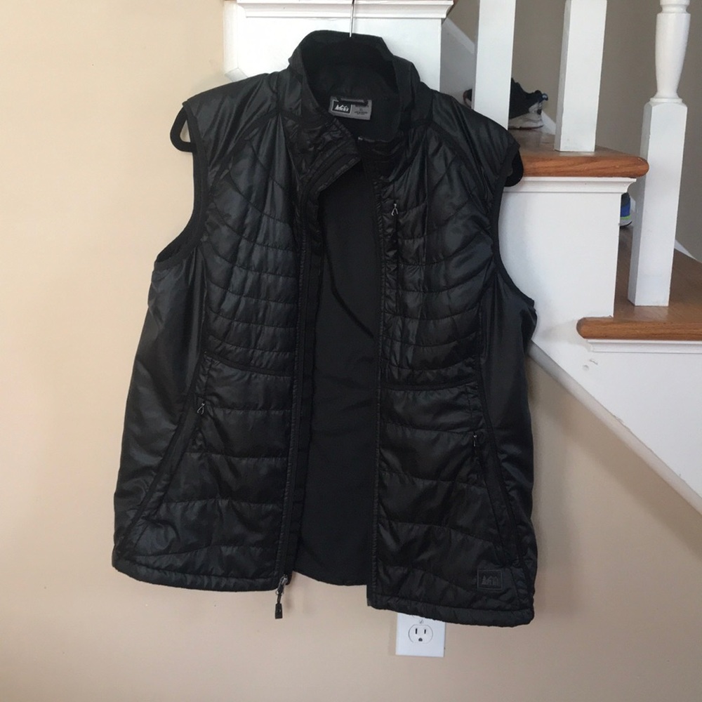 REI vest
